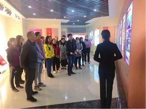 藝術(shù)設(shè)計學(xué)院組織“不忘初心 牢記使命”主題教育參觀與文化藝交活動